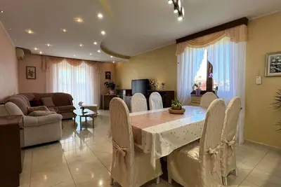 Image de Appartement de trois chambres avec la terrasse et la vue sur le mer Novigrad (A-7108-d)