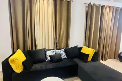 Image de Cozy 2-bedroom apartment with Ac in serene Noida
