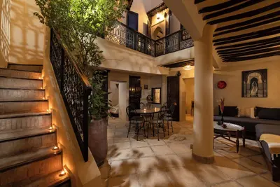 Image de Riad elkhamsa maison Privé avec petite déjeuner inclus