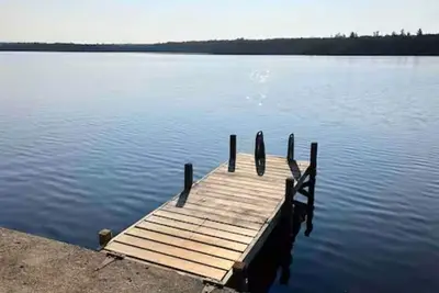 Image de Quaint & rustic 2-bedroom camp on Echo Lake
