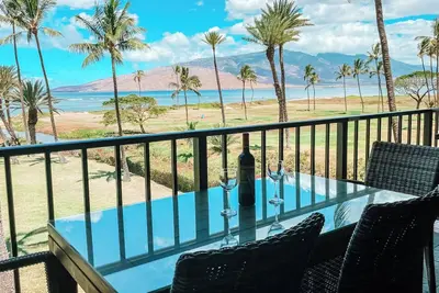 Image de Beautiful 2-bedroom condo with Ac Luana Kai A305