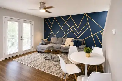 Slate & Cedar Hoover | Designer Townhome