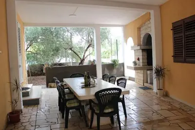 Image de Appartement de deux chambres avec la terrasse Korcula (A-25951-b)