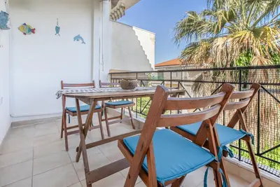 Image de Goldie Home by RentalsPro - Kallithea Halkidiki