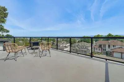 Image de Panoramic Views! Hilltop Haven in Seattle