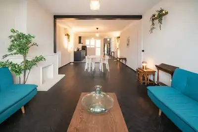 Image de Appartement confortable de 2 chambres et 14 places – Centre d'Anvers
