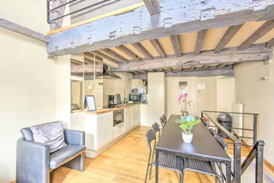 Image de Appartement spacieux Temple Triplex