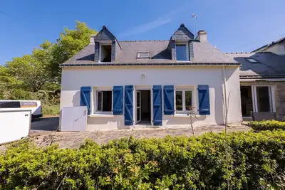 Image de Ty Gréo, maison les pieds dans l'eau à Arradon 6 p.