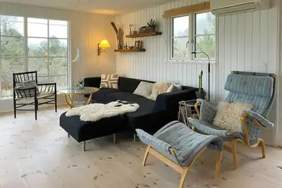 Image de Chalet confortable avec vue sur le fjord à Fur