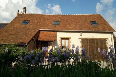 Image de Cottage nel cuore di un villaggio solognot