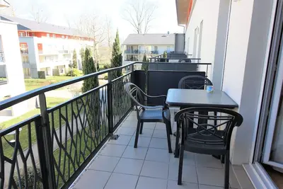 Image de Duplex 73m² climatisé face au lac, proche Suisse, douche & baignoire luxe