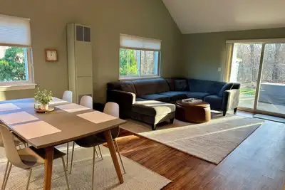 Image de Rare 3-bedroom 2. 5 bath in Ocean Edge - close to rail trail