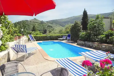 Image de Villa Sina – Campagne de Lucques avec piscine privée et vue panoramique