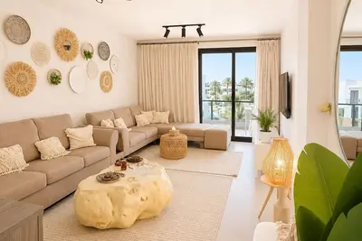 Image de Chic Stays - Boho 2br Lagoon View - Azha Pavo