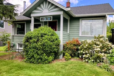 Image de Beautiful 3-bedroom house in welcoming Seattle