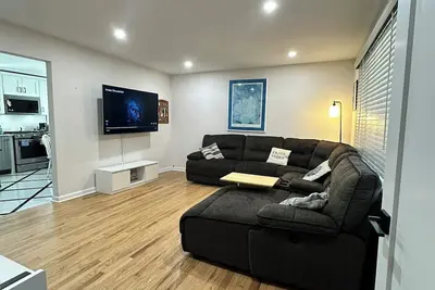 Image de Modern Apt-15mins to World Cup Stadium-30mins Nyc