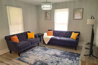 Image de Casa Emily - 3-bedroom cottage in 30318 near Mercedes Benz Stadium