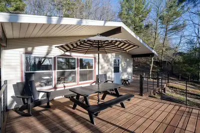 Image de Lake Michigan Cottage Near Little Sable Point Lighthouse | Beach Access + Lake Views