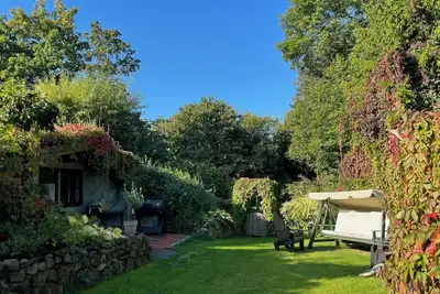 Image de Chalet avec sauna et terrain privé au bord d'une rivière à Österlen