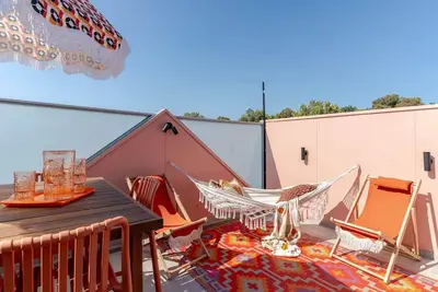 Image de Chic Carlton Retreat | Rooftop, Central, Spacious