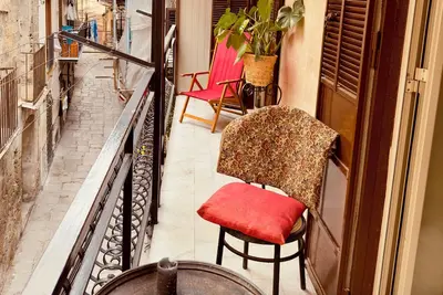 Image de Charming apartment in center of Old Town Palermo Big Balcony & Top Location