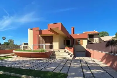 Image de Villa à Comiso avec 3 chambres à coucher, 6 couchages