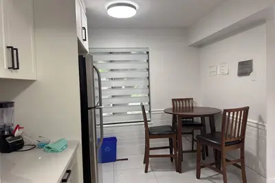 Image de * “Spacious Sunny Room in Clean Shared Home”