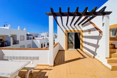 Image de Cabanas Escape - Pool & Terrace Near the Beach