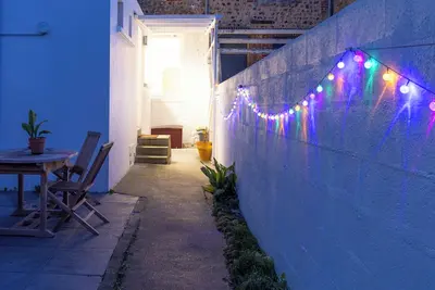 Image de Maison 100m plage, sauna, jardin, baby-foot, jeux