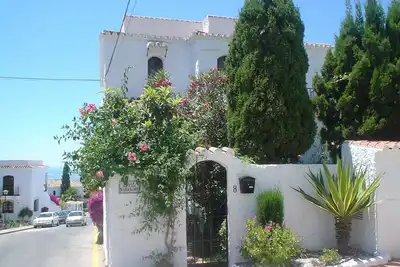 Image de Villa « Naranjos » avec vue sur la mer, Wi-Fi et climatisation