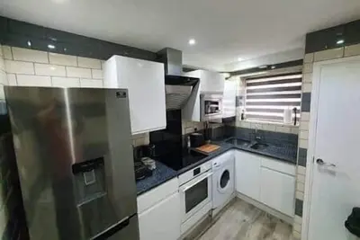 Image de Crash pad in Luton Town