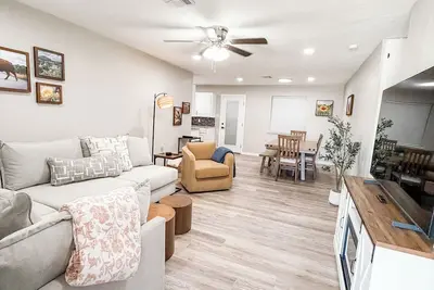 Image de New Clean Modern 4br Nr Lawton/Ft Sill