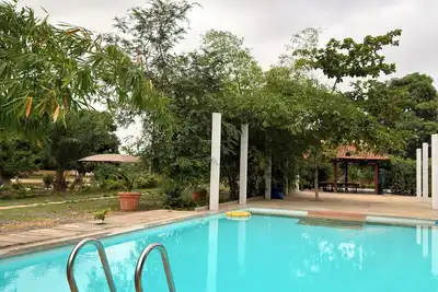 Image de Peaceful Resort in Luanda with Pool & Garden Family Friendly Stay