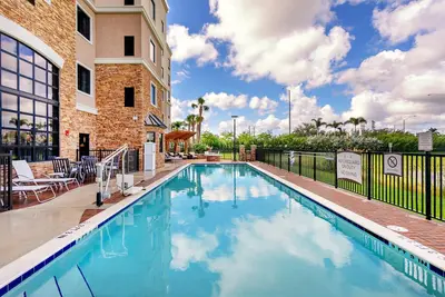 Image de Cozy 1br Suite w/ Free Breakfast & Pool Access
