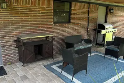 Image de Spacious 4-bedroom house in charming Houston area.