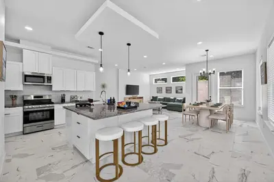 Image de Chic Modern Home, Office, Galleria & Nrg