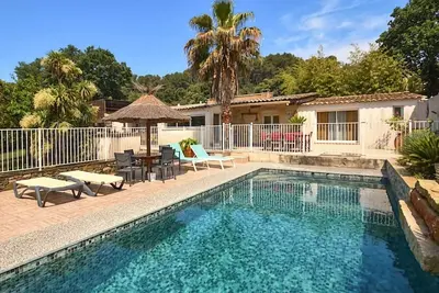 Maison avec piscine privée