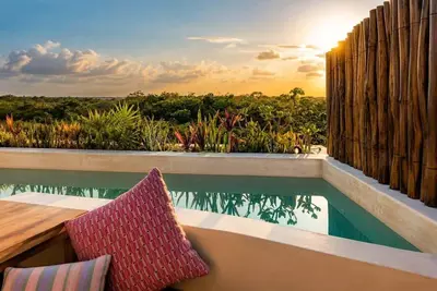 Image de Penthouse with Private Rooftop Pool & Terrace