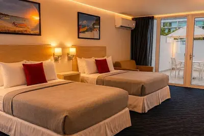 Image de Beachfront Isla Verde Studio w/ Private Balcony