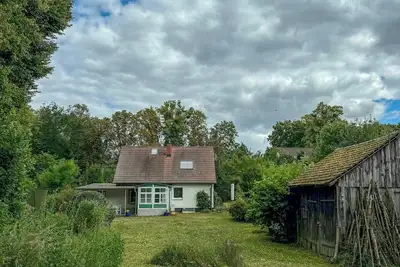 Image de Maison entre forêt et champs dans le Brandebourg