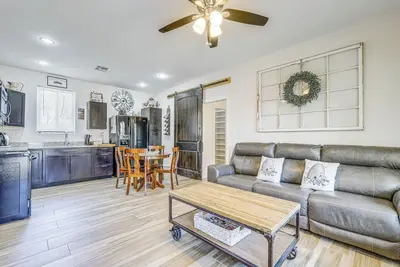 Image de Private Acreage, Pet-Friendly Yard! Gilbert Haven