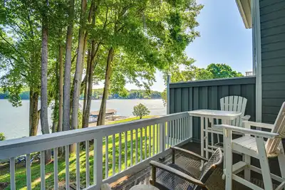 Image de Swim Dock Access! Moneta Escape, 5 Mi to Boat Ramp