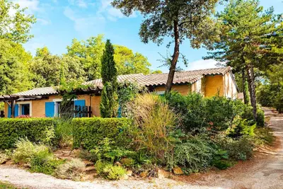 Image de Spacieuse maisonnette provençale