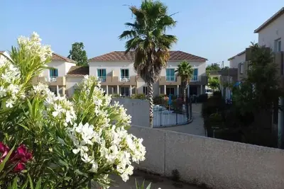 Image de App. Corse, terrasse & piscine