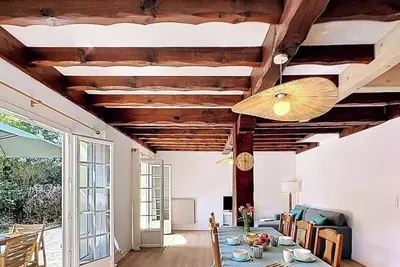 Image de Maison familiale rénovée avec goût pour 6 personnes au Lac du Moutchic