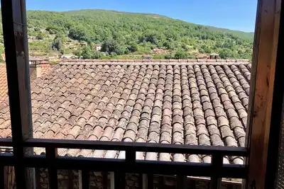 Image de Cottage with soul in the heart of the village. We accept pets