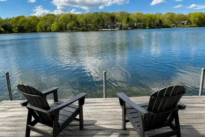 Image de Brand New Centerville Pond Front Retreat w/A/C -Dock, Sauna & Game Room-Sleeps 8
