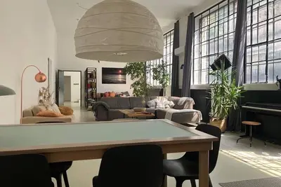 Image de Stylish Exclusive Loft in Buda – Champions League ready!