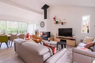 Image de Maison de charme à Biscarrosse Plage, 8 pers, proche océan, jardin spacieux, terrasse, annexe.