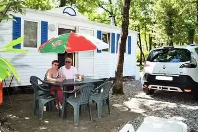 Image de Mobilhome pour 4 Personnes
